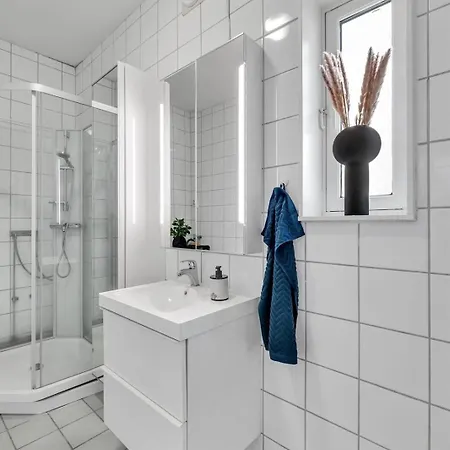 The Arctic Nest By Paramount Daire *