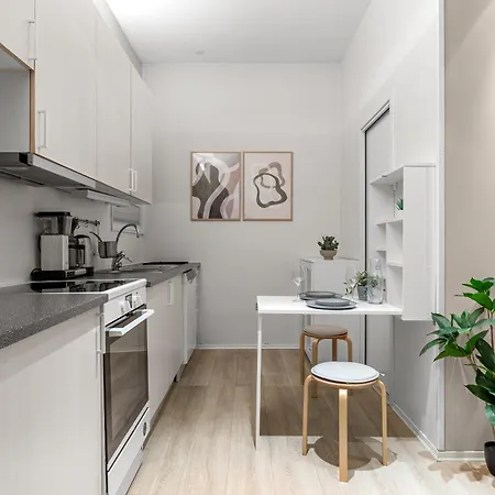 The Arctic Nest By Paramount 아파트 *