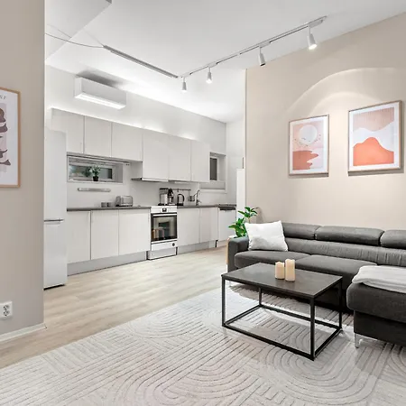 The Arctic Nest By Paramount * Tromsø